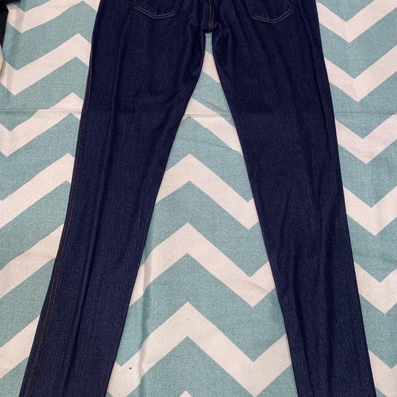 Women’s leggings bundle - Picture 9 of 15